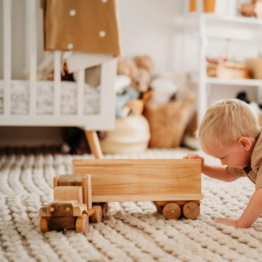 Kids Wooden Cargo Truck QToys - Image 4