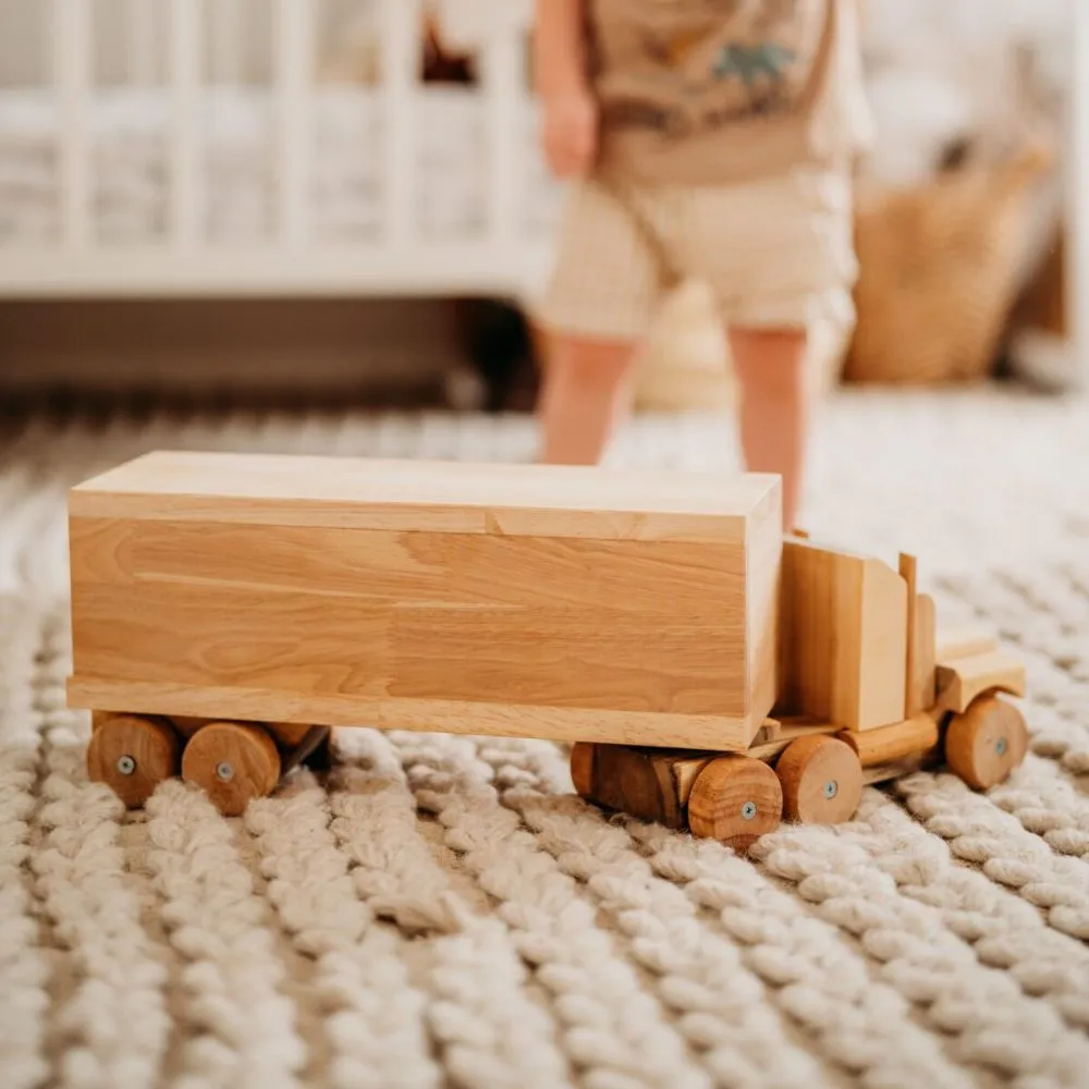 Kids Wooden Cargo Truck QToys - Image 5