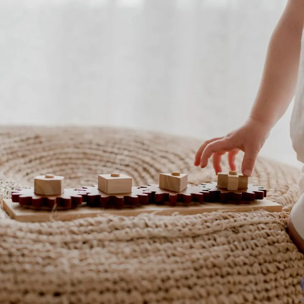 Gear Puzzle Play Set - Image 4